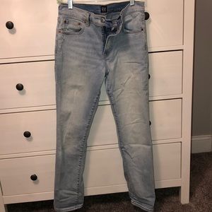 GAP best girlfriend style light wash denim